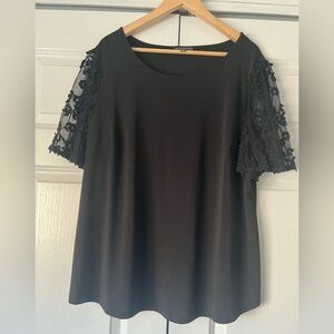 Adrianna Papell Women’s Plus Size Blouse (2X)